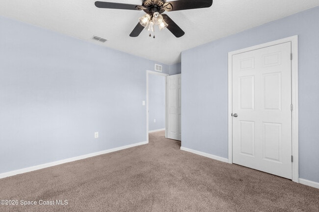 Building Photo - 402 Moray Dr