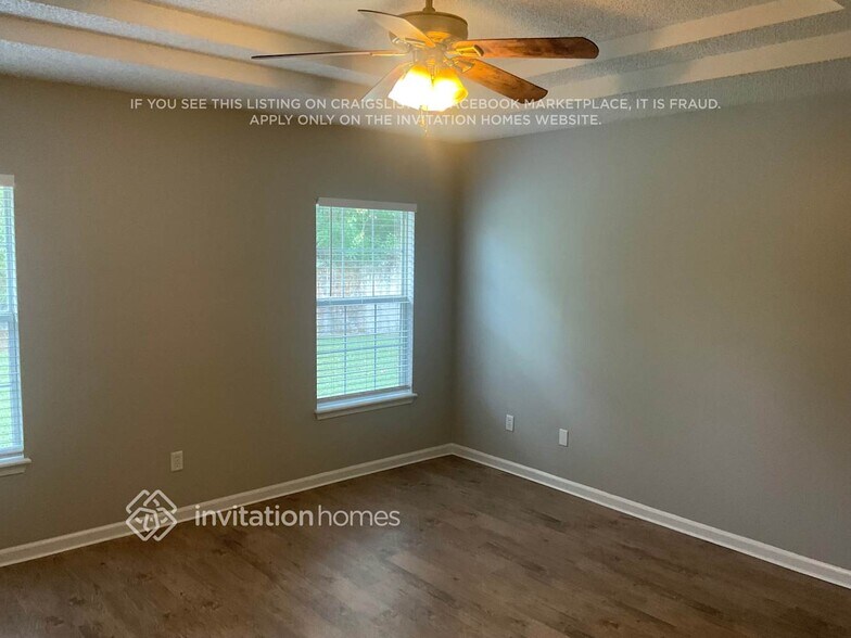 Building Photo - 1503 Blue Heron Ct