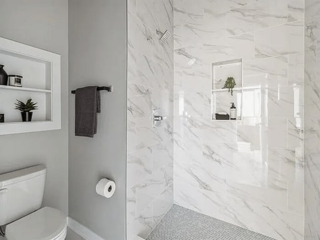 Building Photo - 15588 Rocklyn Dr