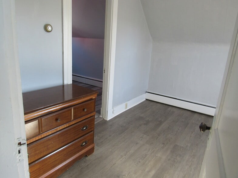 Building Photo - 117 Congress St