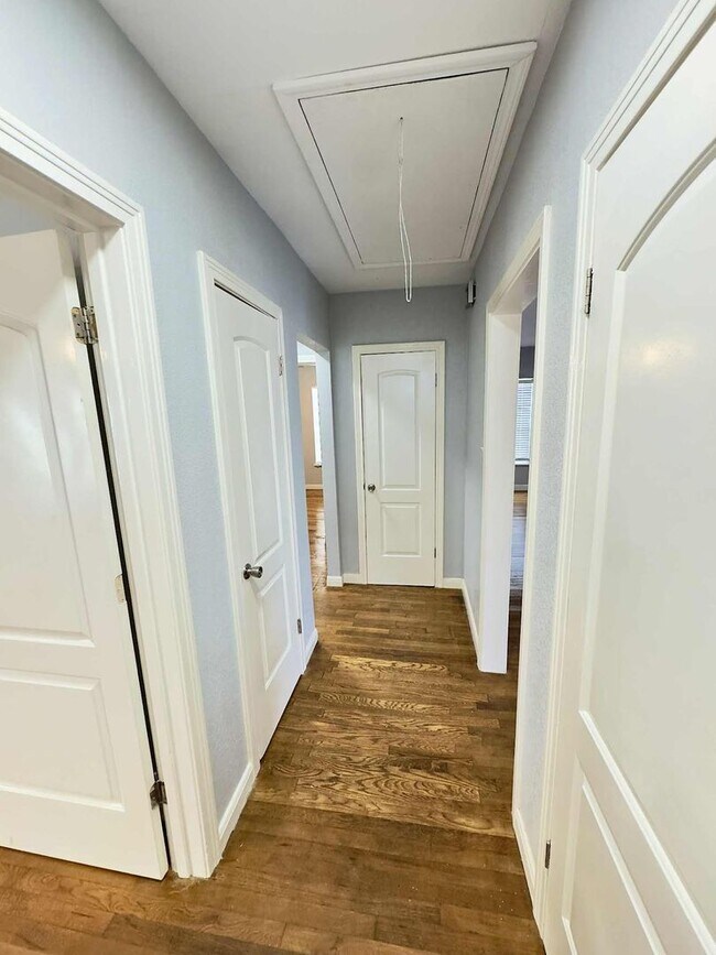 Building Photo - 4000 Austin Ave