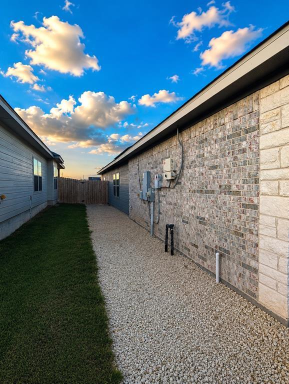 Building Photo - 1614 Black Kettle Trl