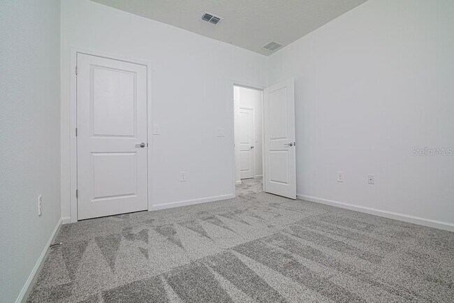 Building Photo - 16591 Parable Wy