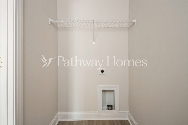 Building Photo - 173 Brixham Lp