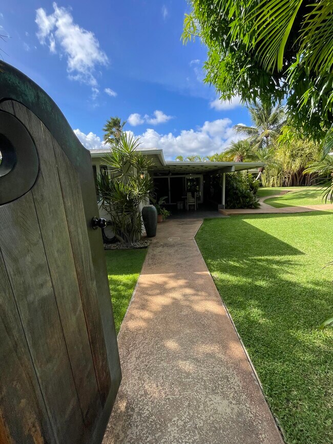 Primary Photo - 456 Portlock Rd