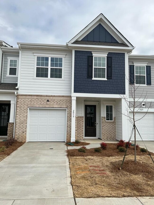 Primary Photo - Townhome with 3BR/2.5BA Garage Located in ...