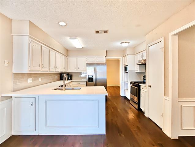 Building Photo - 2103 Marin
