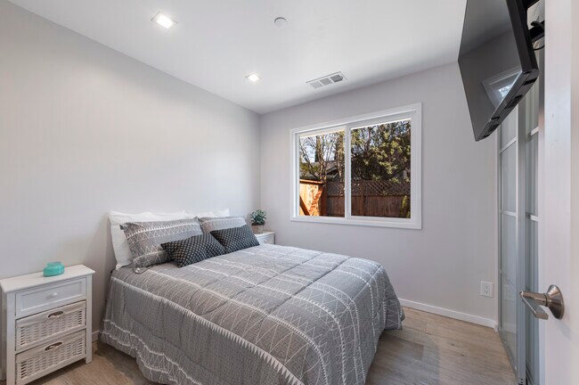 Building Photo - 18788 Polley Ln