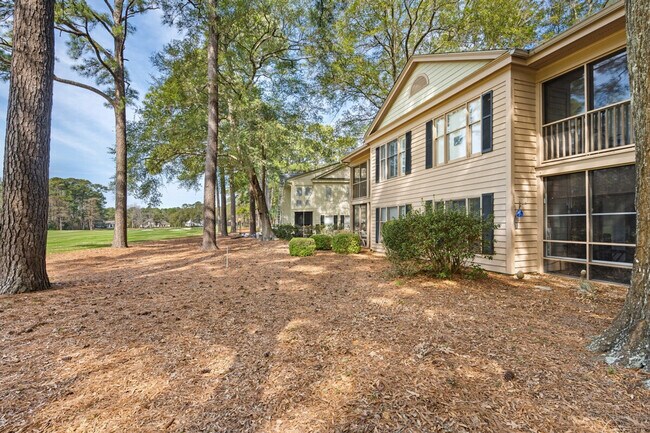 Building Photo - 366 Masters Dr