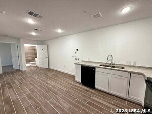 Building Photo - 648 Monticello Ct