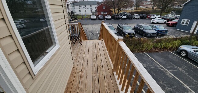 Building Photo - 454 Germantown Pike