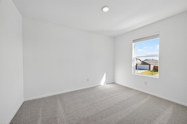 Building Photo - 3036 Majestic Sunrise Dr