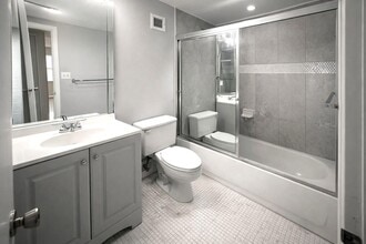 Building Photo - 3360 Spanish Moss Terrace