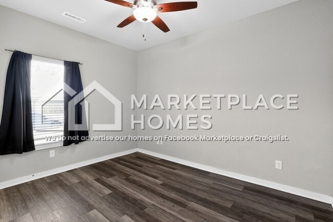 Building Photo - 439 N Otoe St