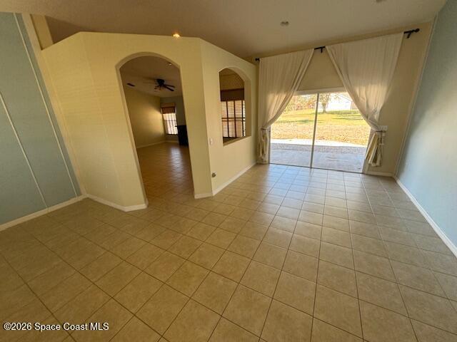 Building Photo - 2910 Emerson Dr SE