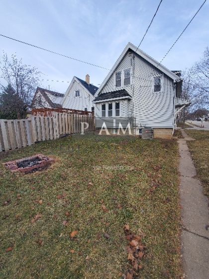 Building Photo - 1114 16th Ave