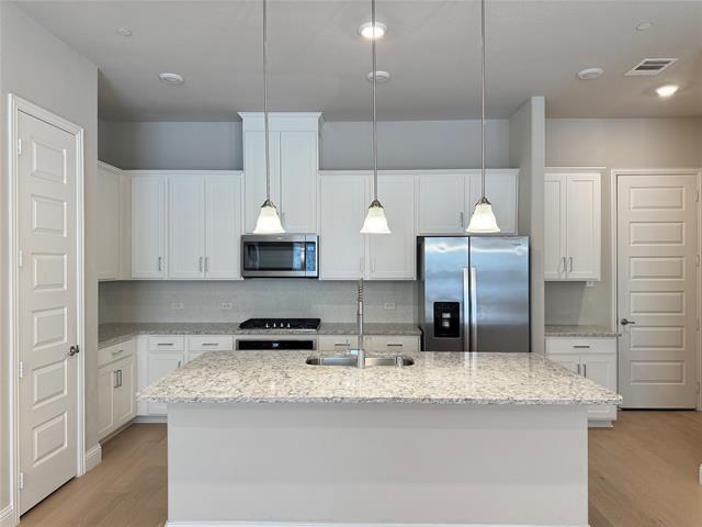 Building Photo - 4425 Benton Ln