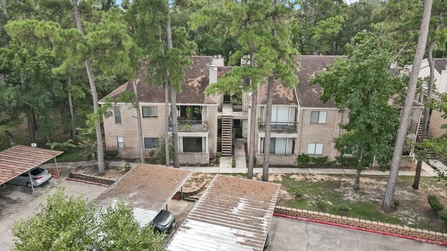 Building Photo - Cozy 2 bedroom in great neighborhood