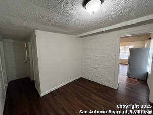 Building Photo - 443 Bundy St