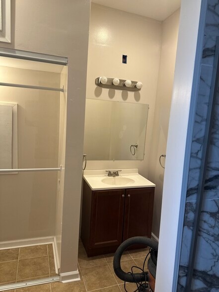 Building Photo - 1425 S 1st St