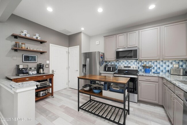 Building Photo - 4104 Crownwood Dr