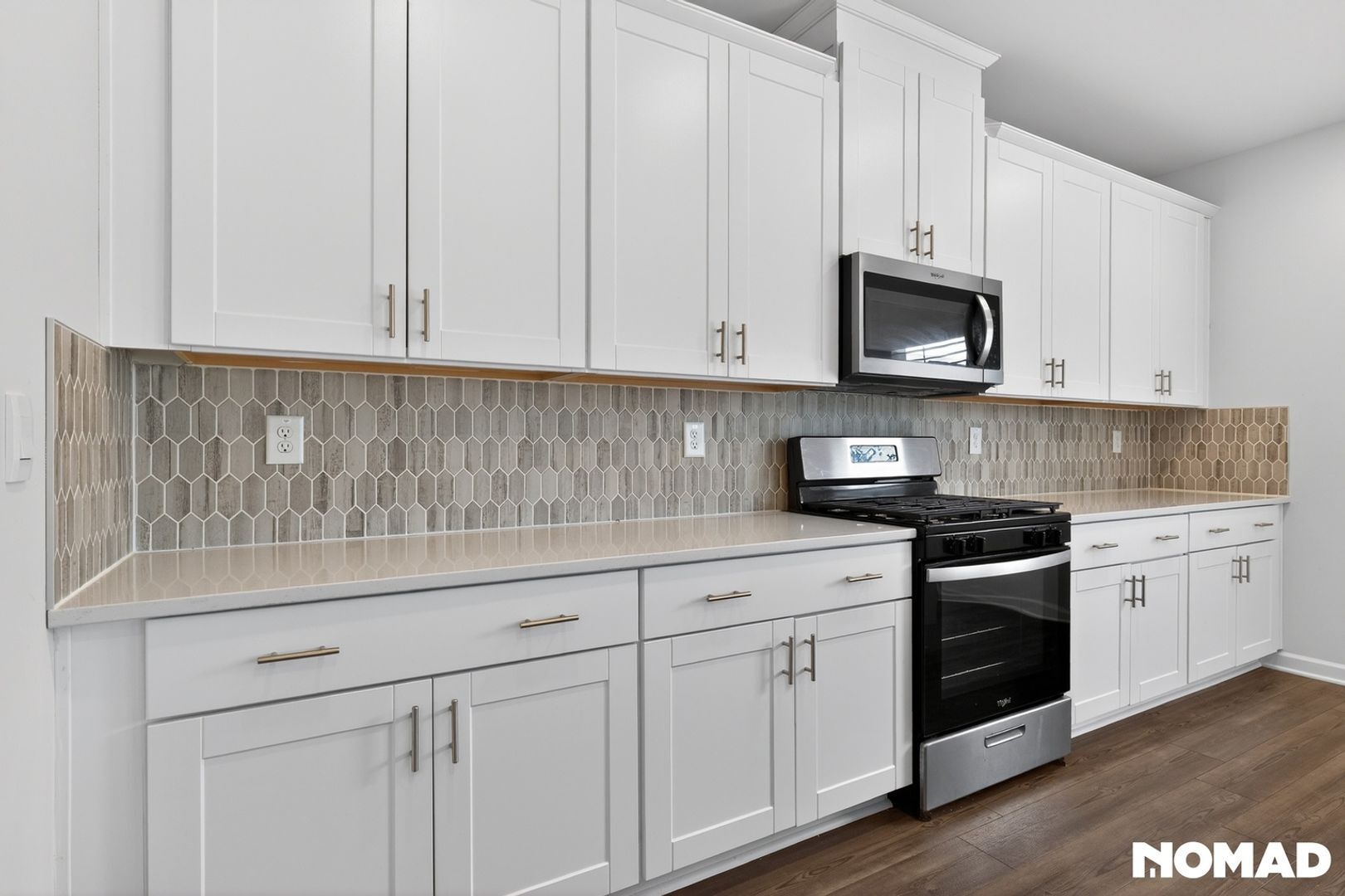 Building Photo - 6039 Hickory Crk Ct