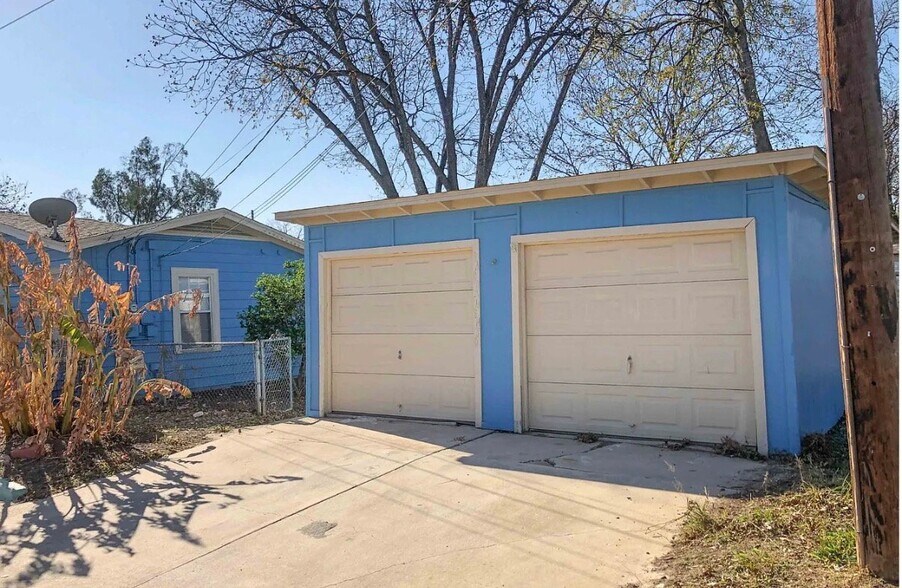 Building Photo - 1503 Sacramento St