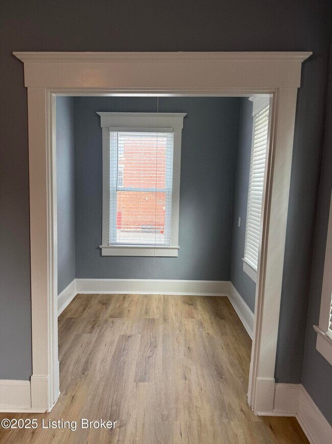 Building Photo - 1529 Christy Ave