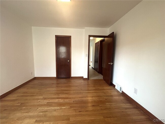 Building Photo - 810 Cosby Rd
