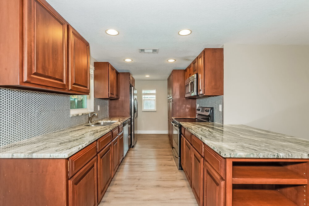 Building Photo - 5045 Silk Oak Dr