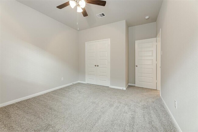 Building Photo - 503 Spring Flower Ct