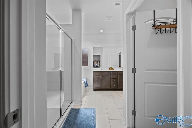 Building Photo - 13348 Golden Hay Cir