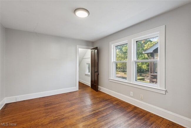 Building Photo - 3996 Bluestone Rd