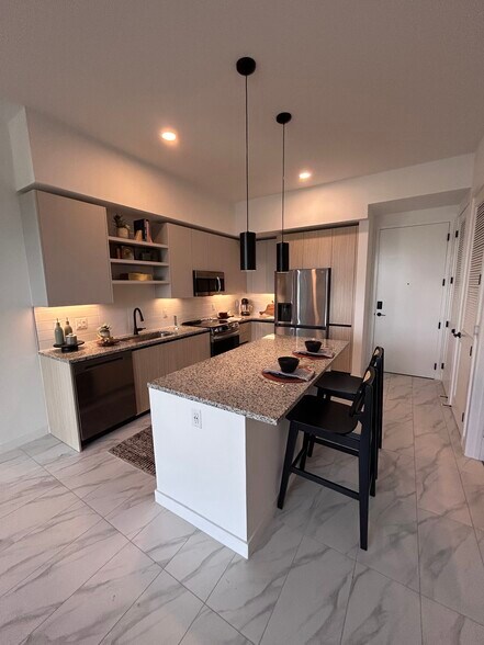 Primary Photo - 2362 NE 172nd St