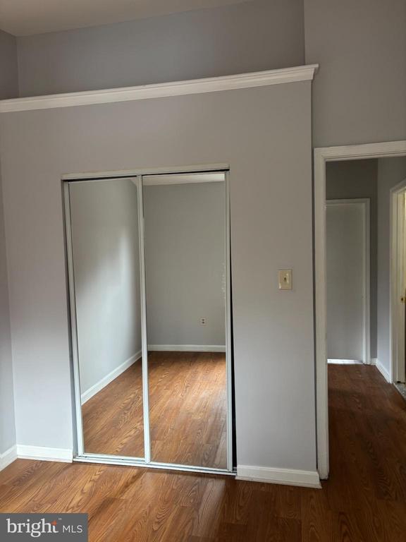 Building Photo - 2718 Hunters Gate Terrace