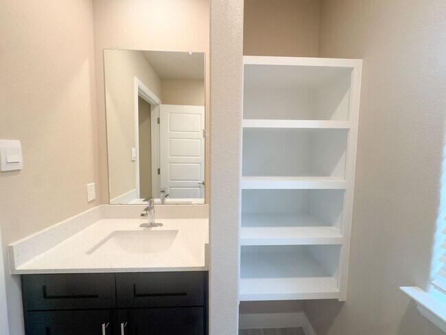 Building Photo - New Build 4 Bed, 2 Bath Home in Mansfield ISD