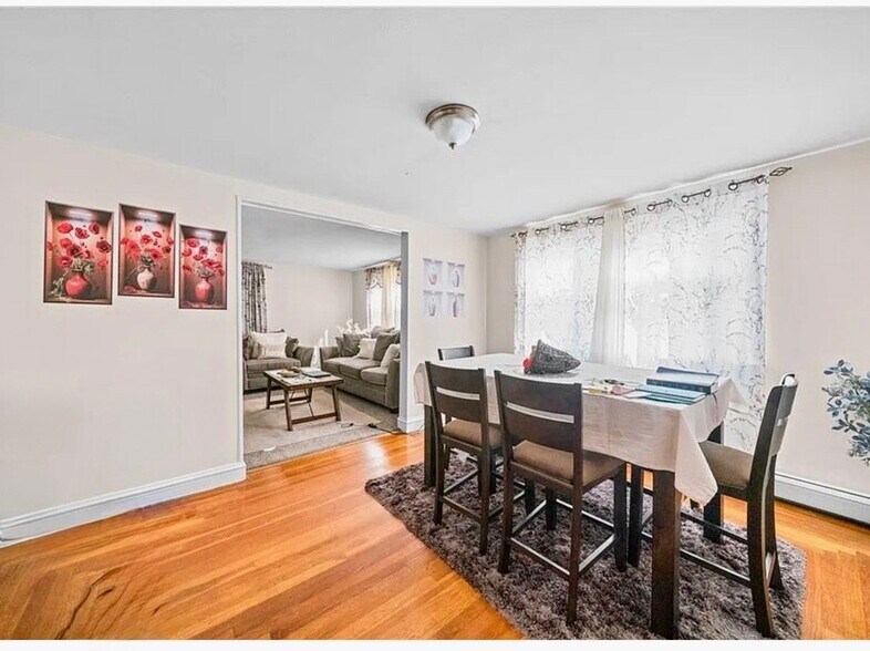 Building Photo - 22 RARITAN Ave