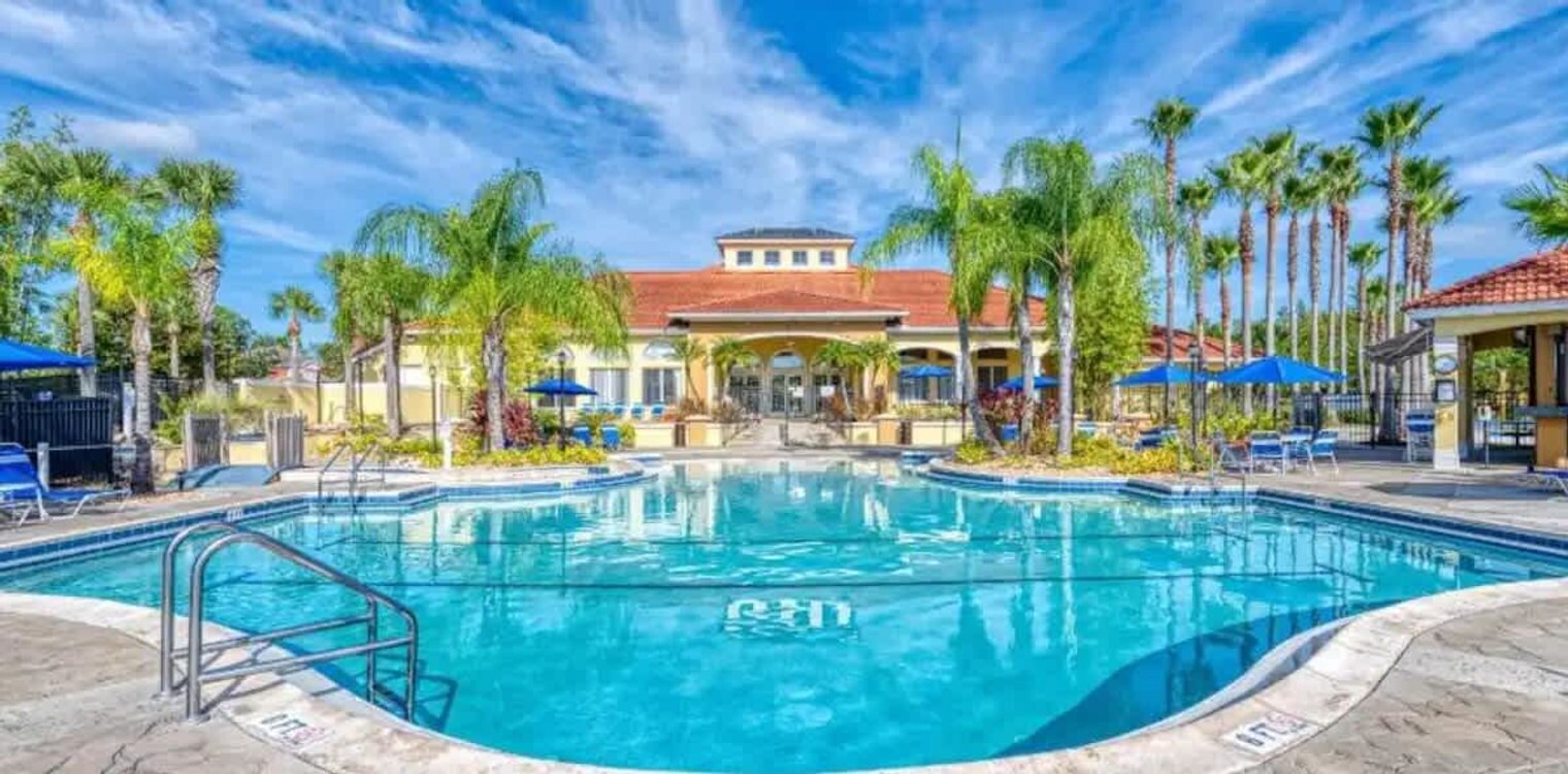 Building Photo - 113 Pompano Beach Dr