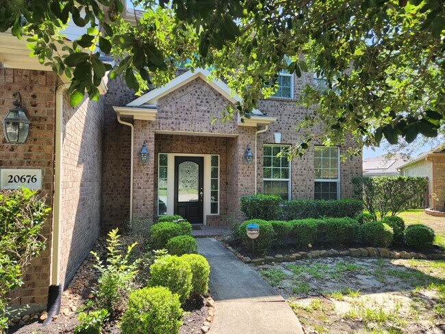 Building Photo - 20676 Oakhurst Meadows Dr