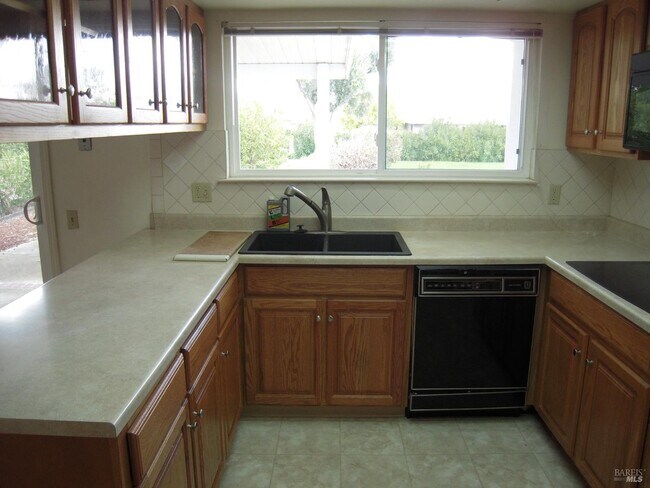 Building Photo - 109 McKinley Cir