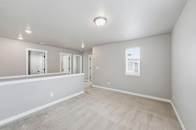 Building Photo - Spacious Newer Lacey Home | 3-Bed Home with A/C, Gas Fireplace, Bonus Loft & Fully Fenced Backyard!