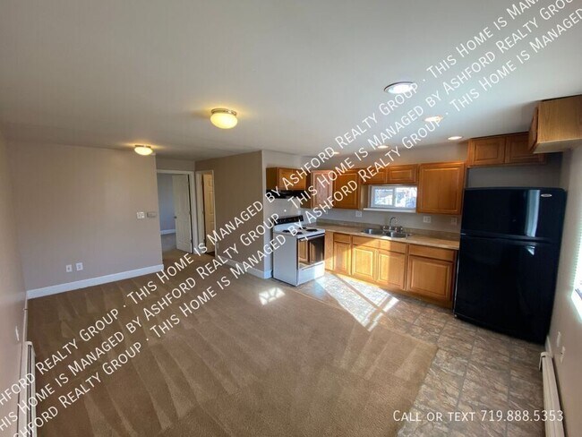 Building Photo - 511 1/2 Swope Ave-