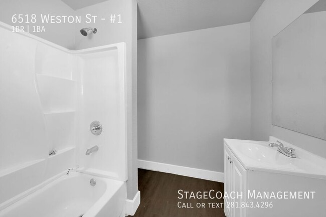 Building Photo - Charming 1-Bedroom Home in Prime Houston L...