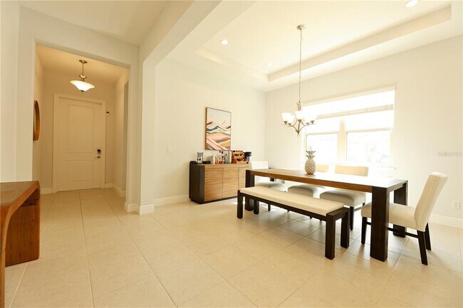 Building Photo - 15161 Canoe Pl