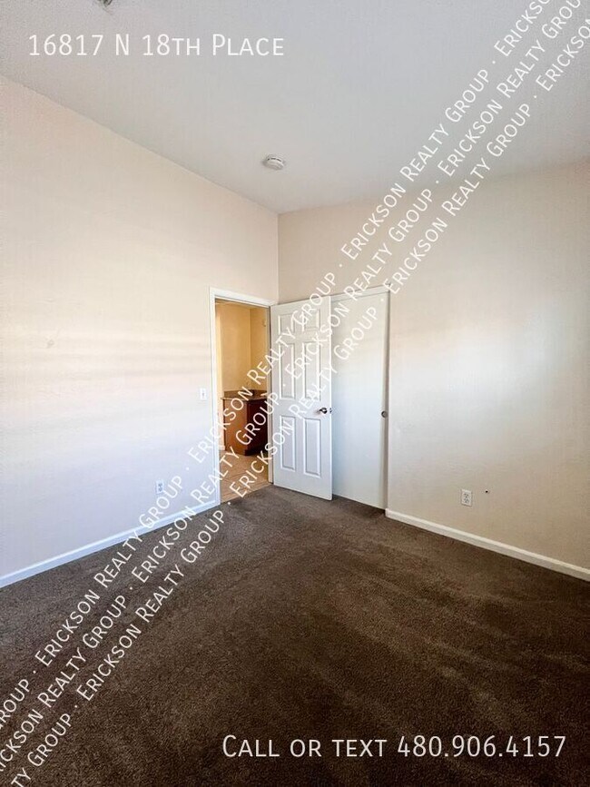 Building Photo - 16817 N 18th Pl