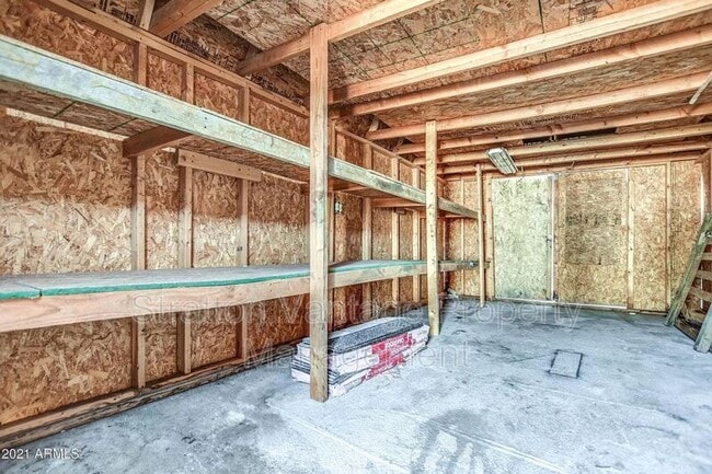 Building Photo - 15620 N Greasewood St