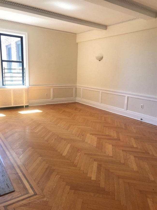 Building Photo - 50 Glenwood Ave