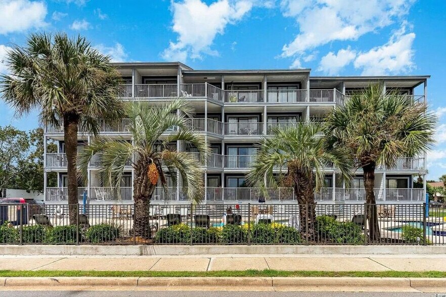 Building Photo - 1904 S Ocean Blvd