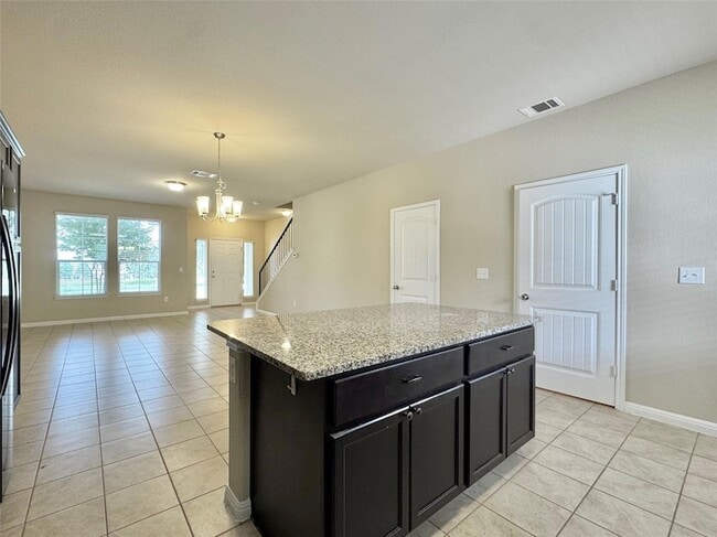 Building Photo - 713 Katmai Cir