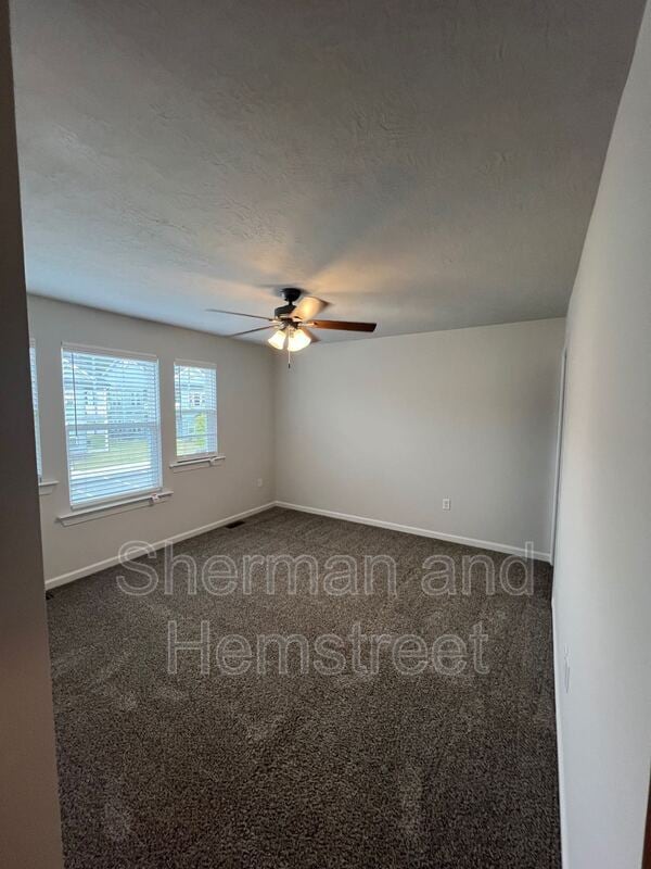 Building Photo - 5036 Mimosa Dr